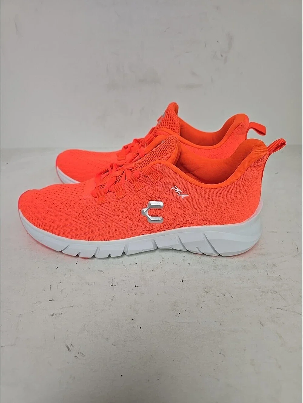 Charly Women’s Low-Cut Tennis Athletic Sneakers 1040974 Coral White Size 8M